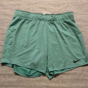 Dri-Fit Nike short shorts!